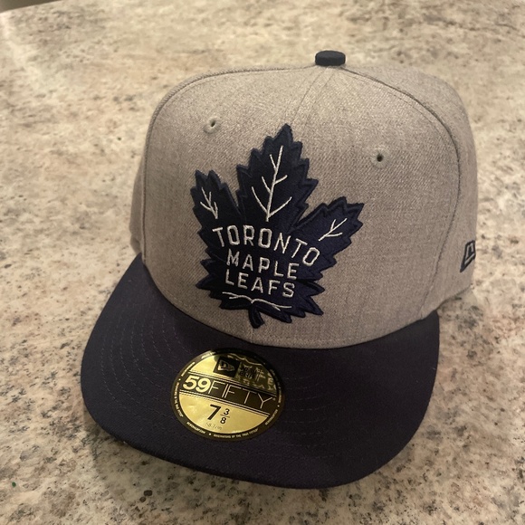 COPY - Toronto Maple Leafs - New Era fitted hat - Picture 1 of 3